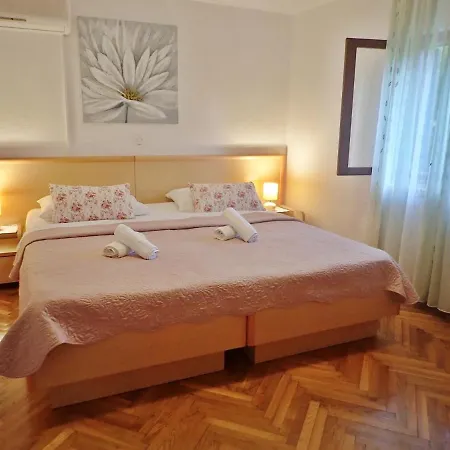 And With Parking Space Starigrad, Paklenica - 18034 3* Starigrad Paklenica