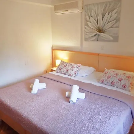 And With Parking Space Starigrad, Paklenica - 18034 Pensjonat 3*