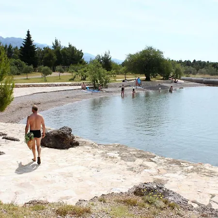 Pensjonat And With Parking Space Starigrad, Paklenica - 18034